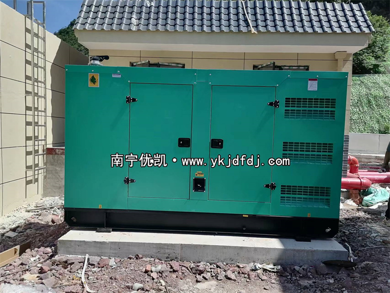 2021年10月4日，150kw上柴靜音柴油發(fā)電機組發(fā)貨防城港